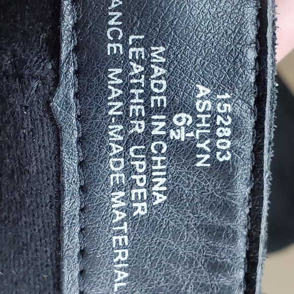 Black suede wedge boots sz 6.5M - Picture 7 of 7